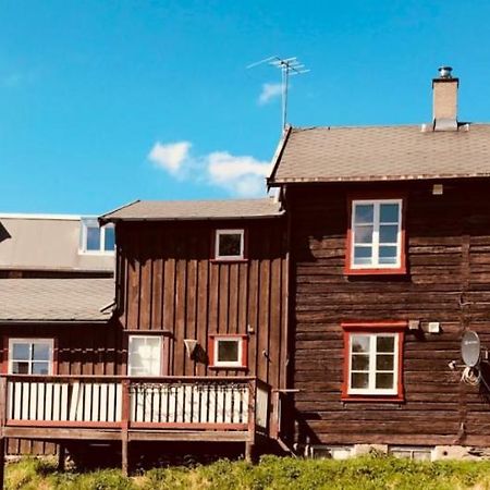 Nedre Stensgarden Ророс Экстерьер фото